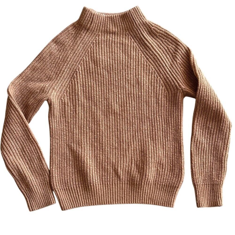Camel Tan Long Sleeve Minimalist Knit Wool Sweater Size XS
